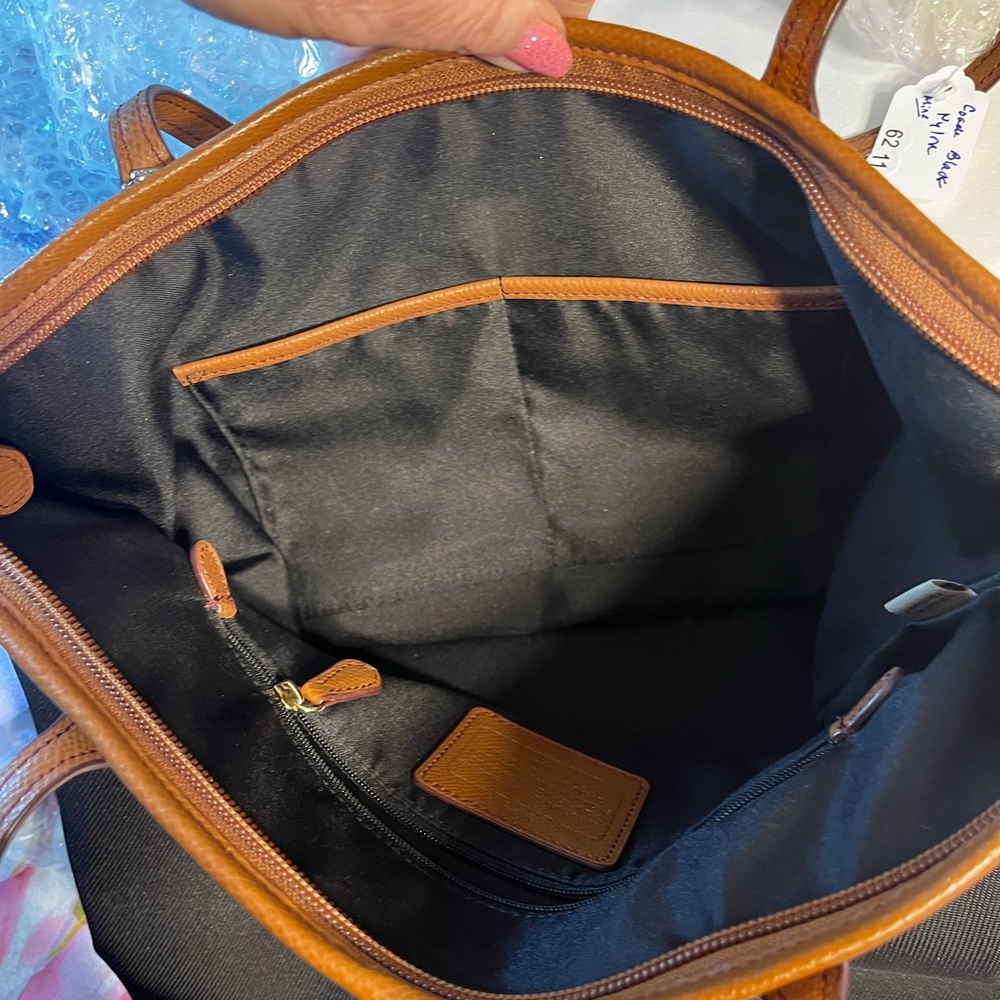EUC- Coach Black and Tan Nylon Tote with Leather Accents - Picture 4 of 10